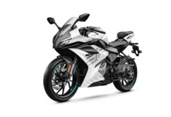 CFMOTO 300SR