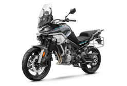CFMOTO 800MT SPORT