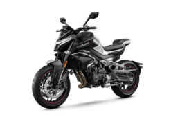 CFMOTO 800NK