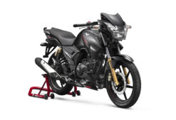 TVS Apache RTR180